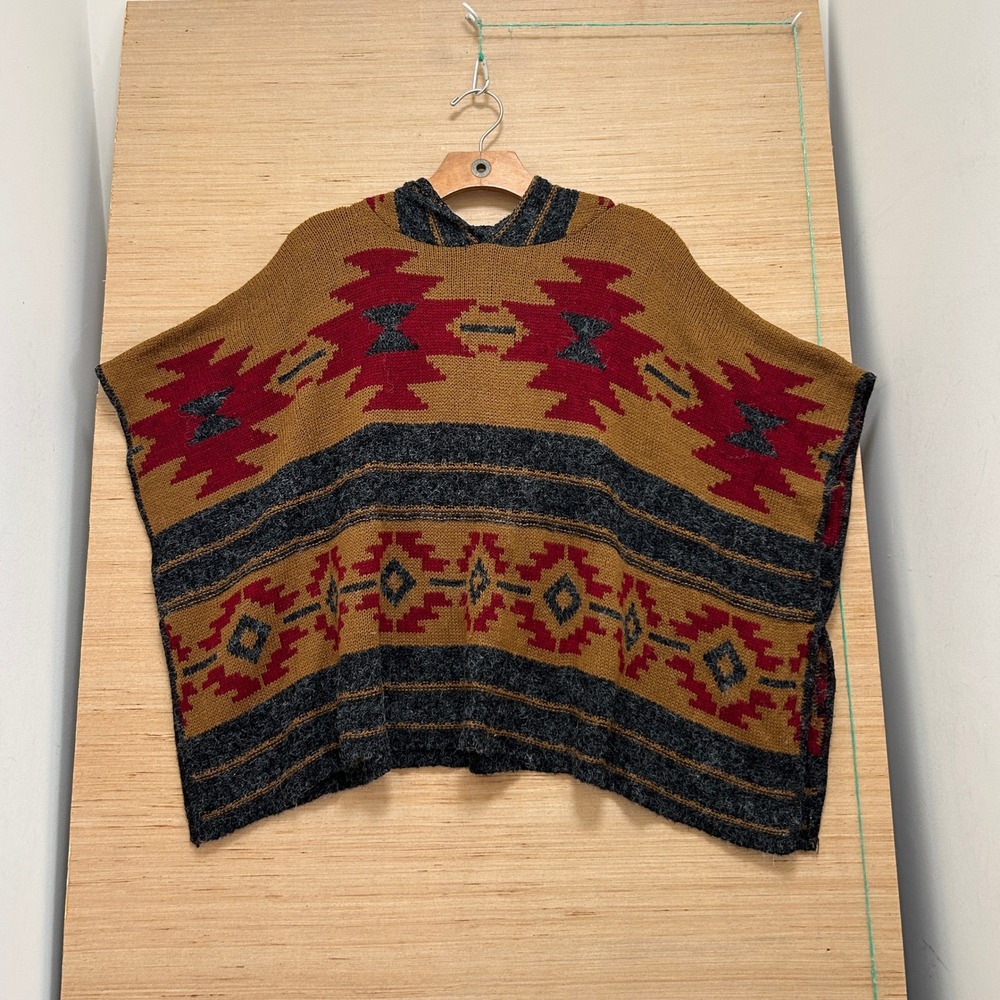 Wet Seal Southwestern Hooded Poncho Knit Geometric Tribal Mustard Red Large